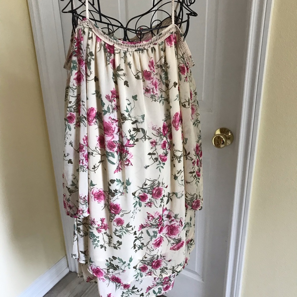 Purple Snow Floral Cold Shoulder Layered Dress Size Medium - Picture 4 of 9